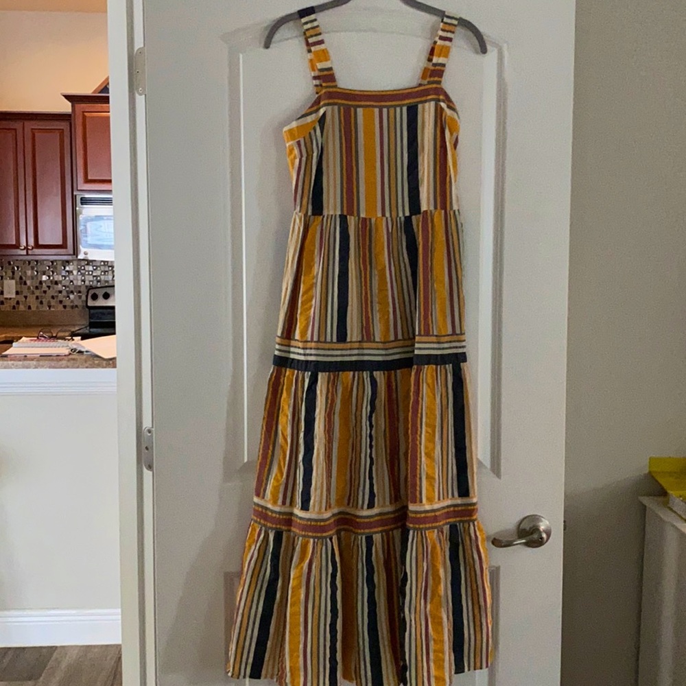 NWOT Maxi dress from The Loft!
